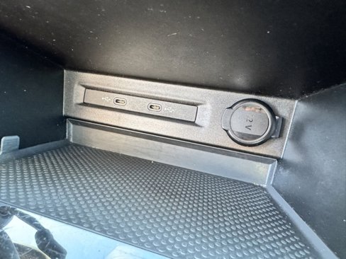 Certified 2024 Volkswagen Taos S image 28