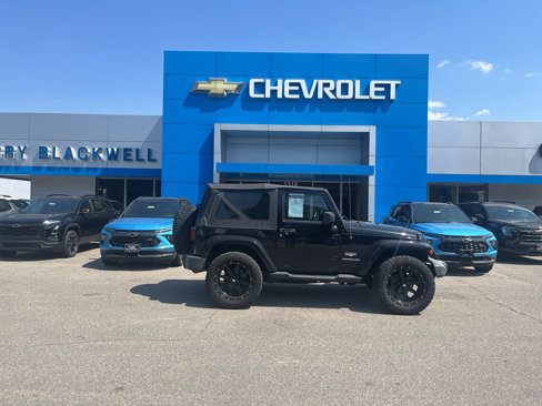 Used 2015 Jeep Wrangler Sahara w/ Connectivity Group image 15