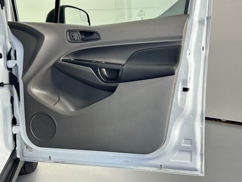 Used 2020 Ford Transit Connect XL image 9