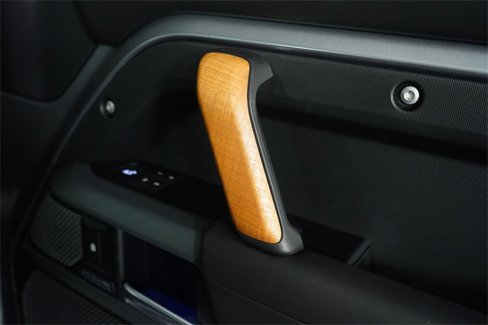 Used 2020 Land Rover Defender 110 X image 41