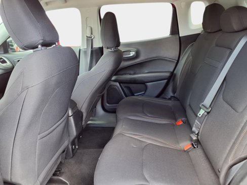 Used 2018 Jeep Compass Sport image 13
