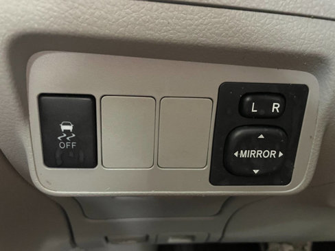 Used 2012 Toyota Corolla LE image 34