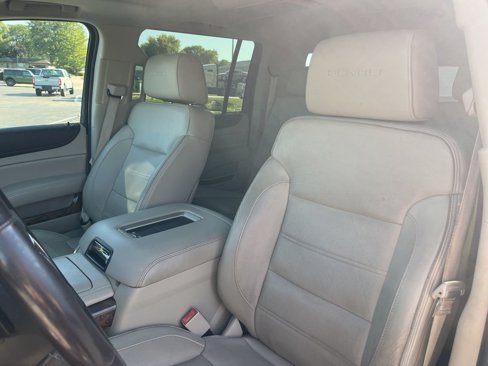 Used 2015 GMC Yukon XL Denali w/ Open Road Package image 11