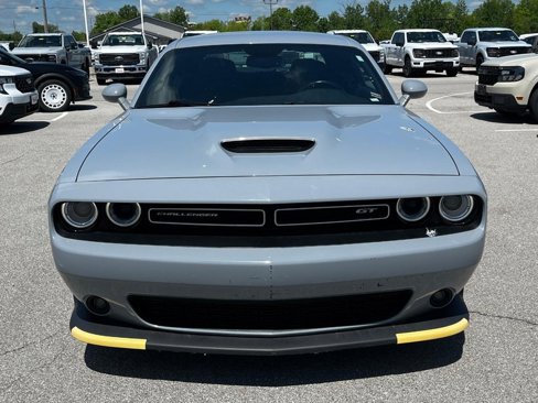 Used 2022 Dodge Challenger GT image 9