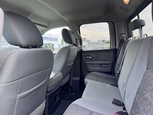 Used 2016 RAM 1500 Big Horn image 24