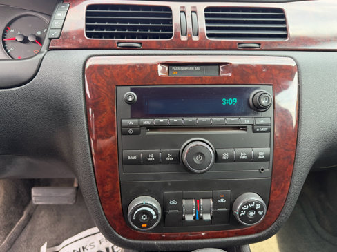 Used 2010 Chevrolet Impala LS image 10