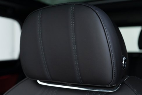 Certified 2023 Bentley Bentayga image 17