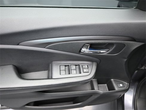 Used 2019 Honda Ridgeline RTL image 23