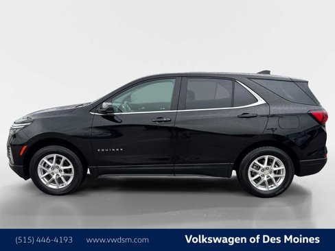 Used 2023 Chevrolet Equinox LT w/ Driver Convenience Package image 3