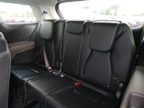 Used 2025 Kia Carnival image 13