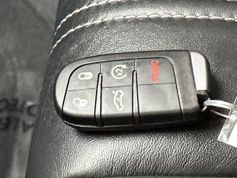 Used 2017 Chrysler 300 S image 37