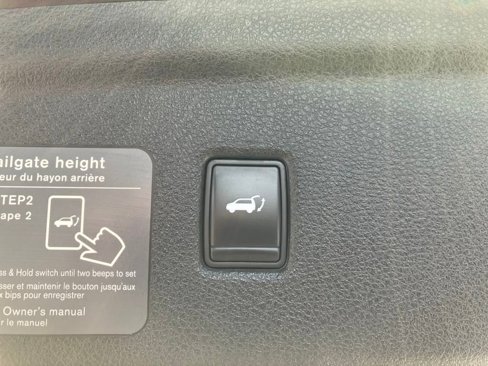 Used 2020 INFINITI QX50 Luxe image 39
