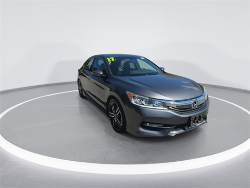 Used 2017 Honda Accord Sport image 2