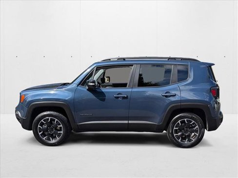 Used 2023 Jeep Renegade Latitude image 8