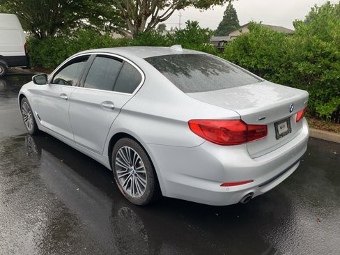 Used 2018 BMW 530i xDrive image 2