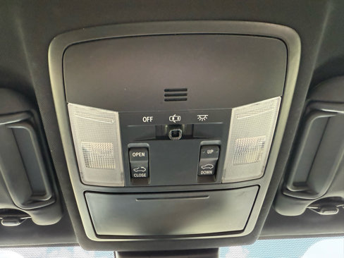 Used 2017 Toyota RAV4 SE image 24