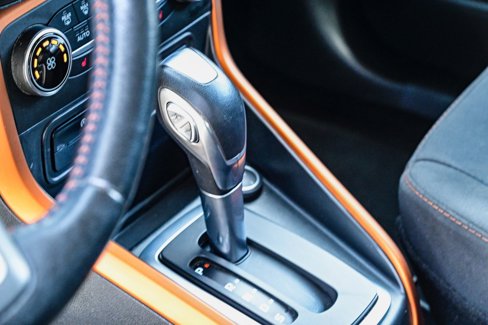 Used 2021 Ford EcoSport SE w/ SE Convenience Package image 24