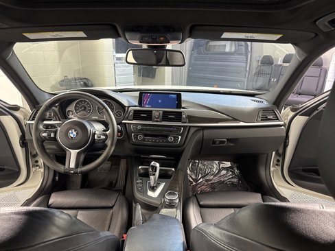 Used 2015 BMW 335i xDrive Sedan image 25
