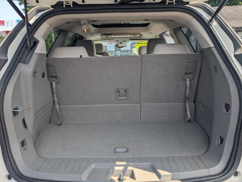 Used 2015 Chevrolet Traverse LT image 27