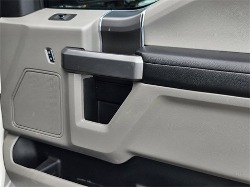 Used 2019 Ford F150 XLT w/ Equipment Group 302A Luxury image 35