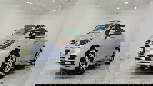 Used 2017 Chevrolet Cruze LT image 2