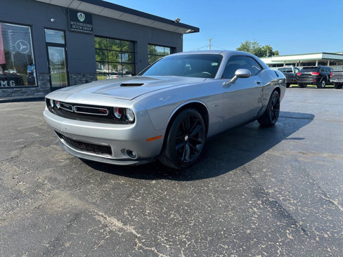 Used 2015 Dodge Challenger R/T Plus image 1