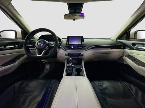 Used 2022 Nissan Altima 2.5 SV image 35