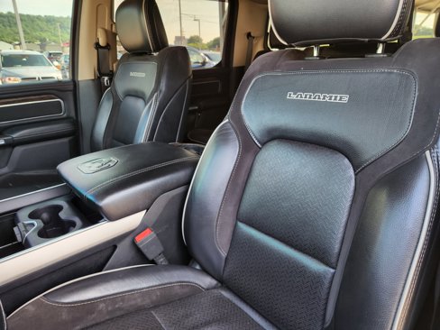 Used 2020 RAM 1500 Laramie image 28