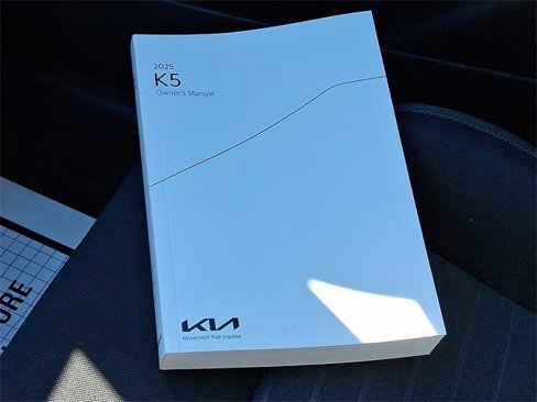 Certified 2025 Kia K5 LXS image 25