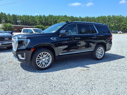 Used 2024 GMC Yukon Denali image 1