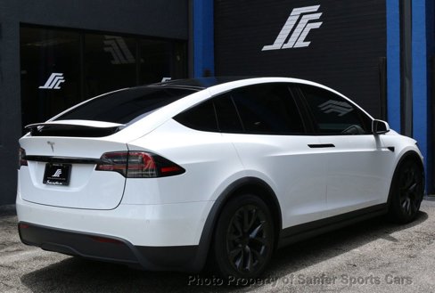Used 2023 Tesla Model X image 6