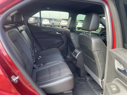 Used 2023 Chevrolet Equinox RS image 17