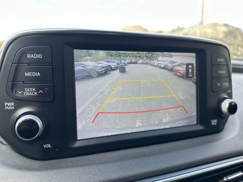 Used 2019 Hyundai Santa Fe SEL image 19