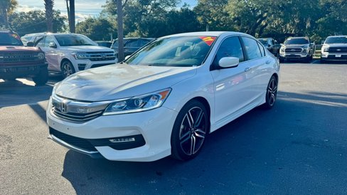 Used 2017 Honda Accord Sport Special Edition image 14
