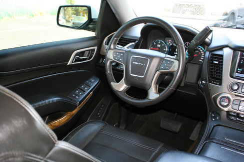 Used 2017 GMC Yukon XL Denali w/ Open Road Package image 13