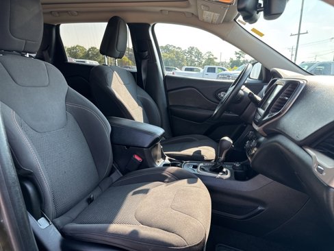 Used 2016 Jeep Cherokee 75th Anniversary image 25