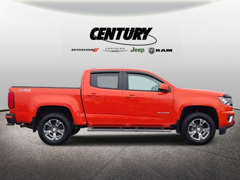 Used 2019 Chevrolet Colorado Z71 image 2