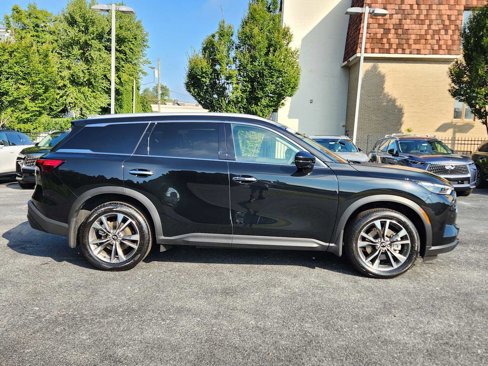 Certified 2025 INFINITI QX60 Luxe image 6