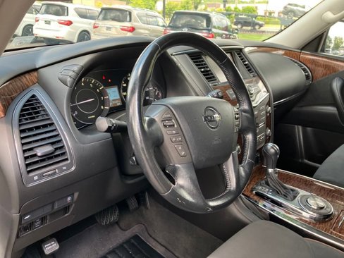 Used 2019 Nissan Armada SV image 17