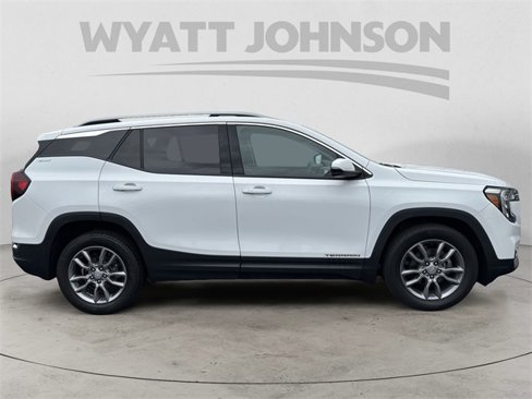 Used 2022 GMC Terrain SLT image 6
