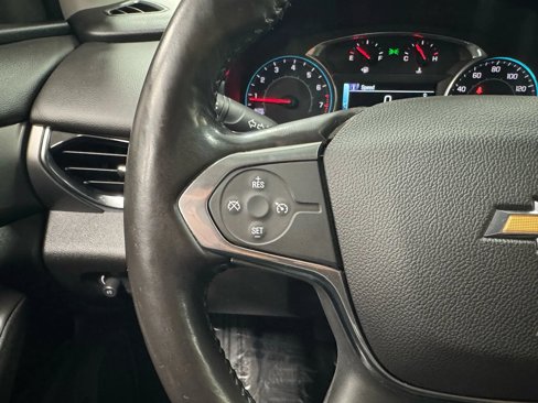 Used 2018 Chevrolet Traverse LT image 36