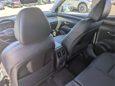 Used 2024 Hyundai Tucson Limited image 26