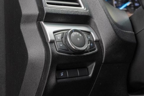 Used 2017 Ford Explorer XLT w/ Equipment Group 201A image 30