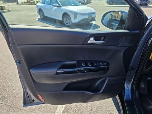 Certified 2020 Kia Sportage EX image 21