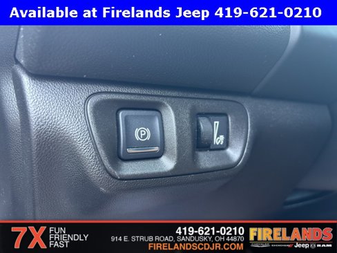 Used 2018 GMC Acadia SLT image 19