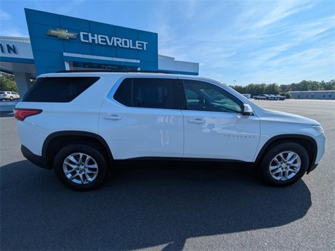 Used 2019 Chevrolet Traverse LT w/ LPO, Floor Liner Package image 3
