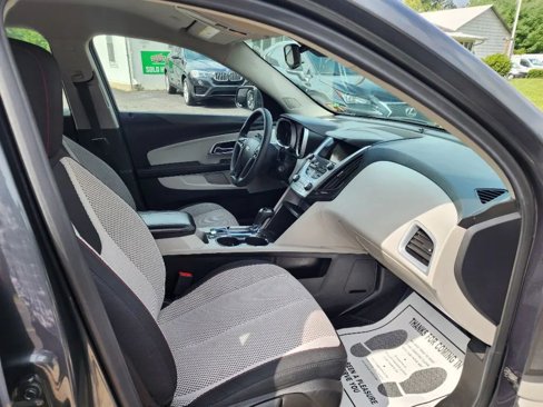 Used 2017 Chevrolet Equinox LS image 8