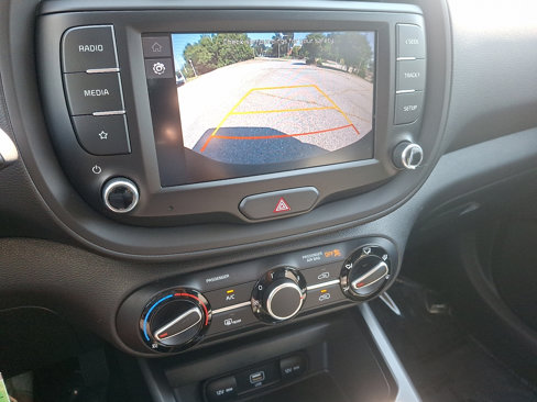 Used 2022 Kia Soul LX w/ Technology Package image 24