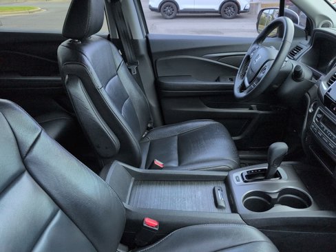 Used 2017 Honda Pilot EX-L image 3