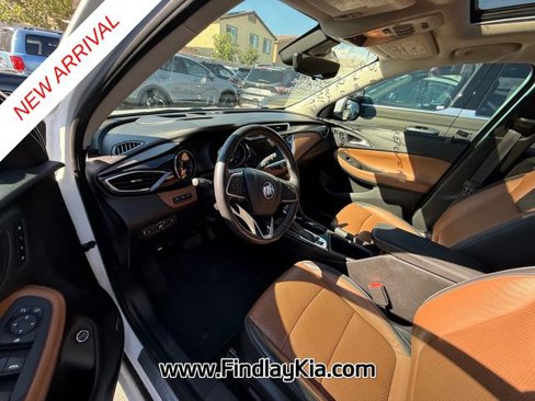 Used 2020 Buick Encore GX Essence w/ Experience Buick Package image 9